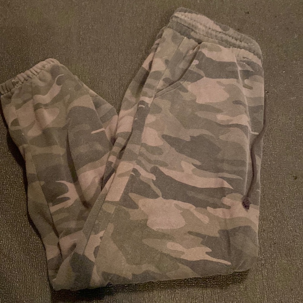 Tall camo sweatpants